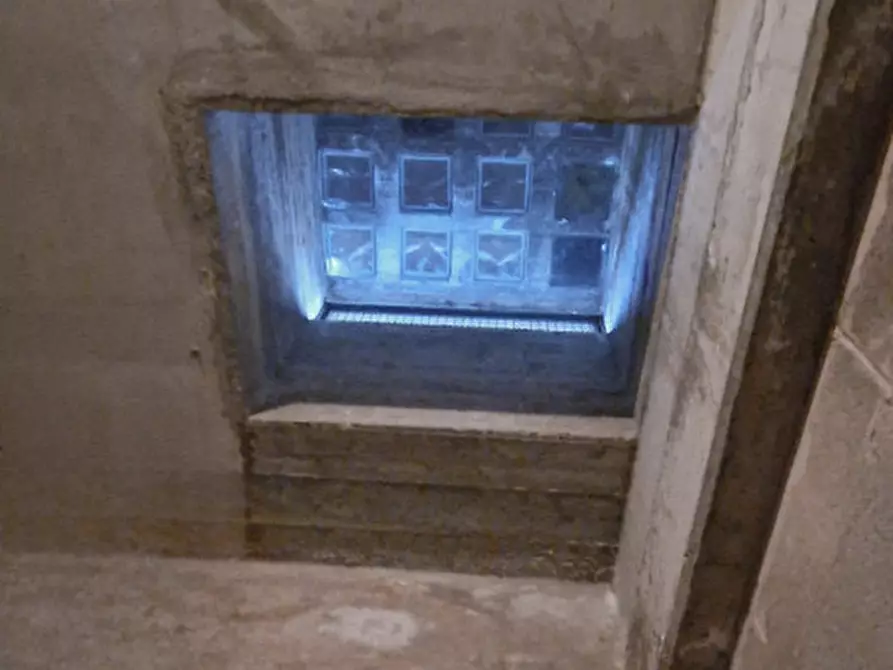 Immagine 10 di Garage in vendita  in Via Orazio Borgianni a Roma