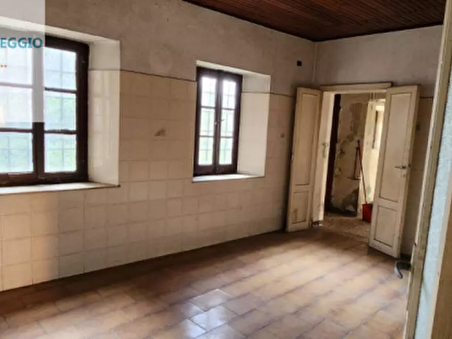 Immagine 22 di Villetta a schiera in vendita  in Via Emilia a Corvino San Quirico