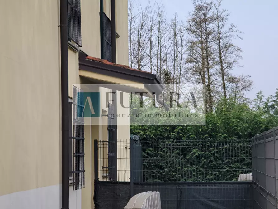 Immagine 3 di Villetta a schiera in affitto  in strada statale pasubio, 151 a Vicenza