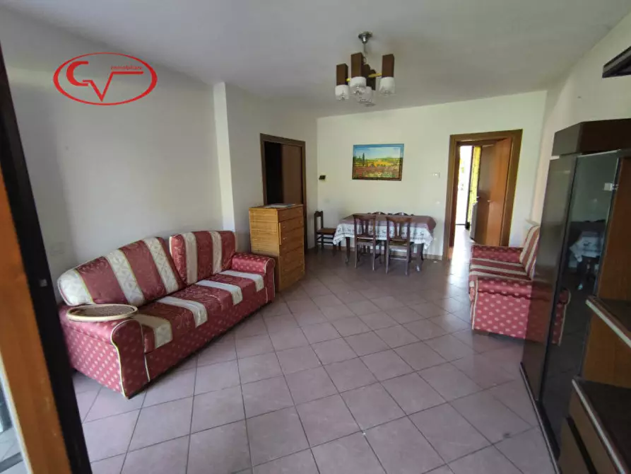 Immagine 1 di Appartamento in vendita  in via Leona a Bucine