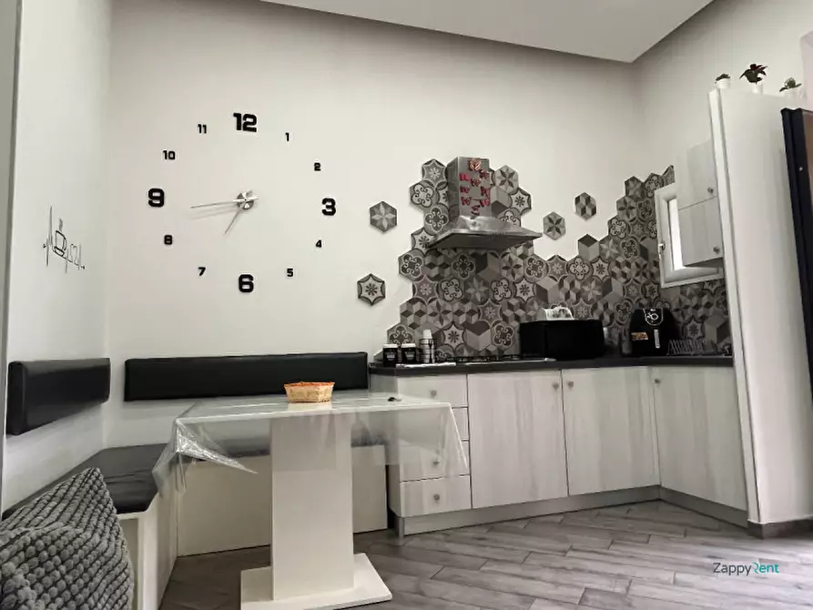 Immagine 8 di Appartamento in affitto  in Via Antonio Genovesi a Napoli