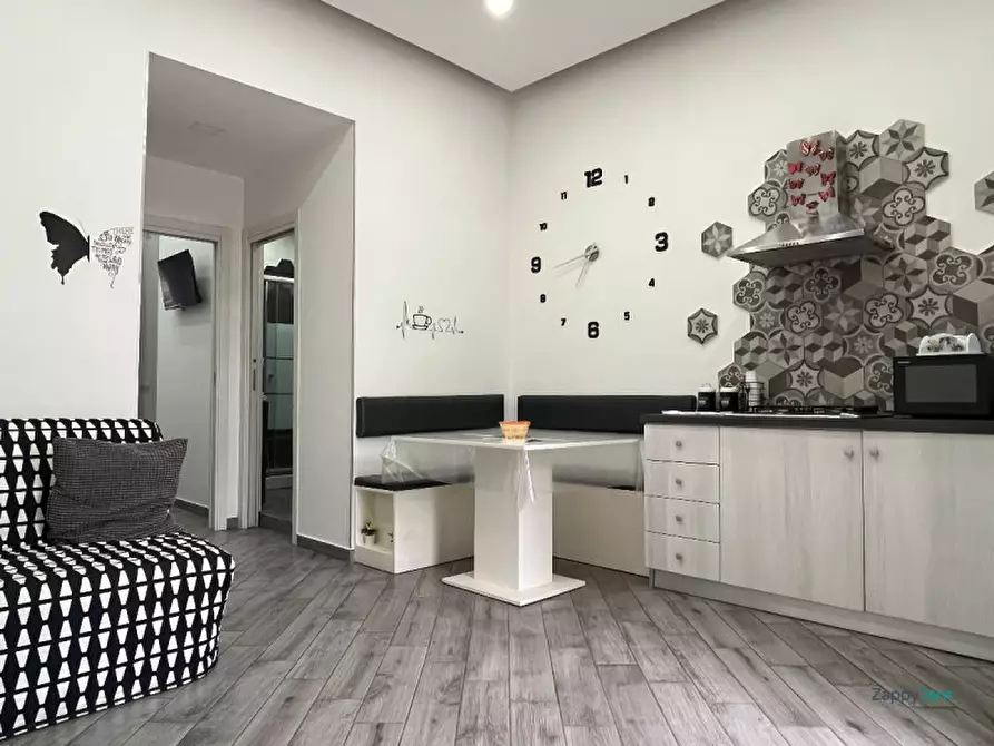 Immagine 22 di Appartamento in affitto  in Via Antonio Genovesi a Napoli