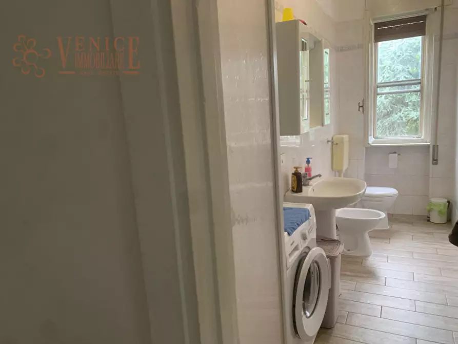 Immagine 5 di Appartamento in vendita  a Venezia