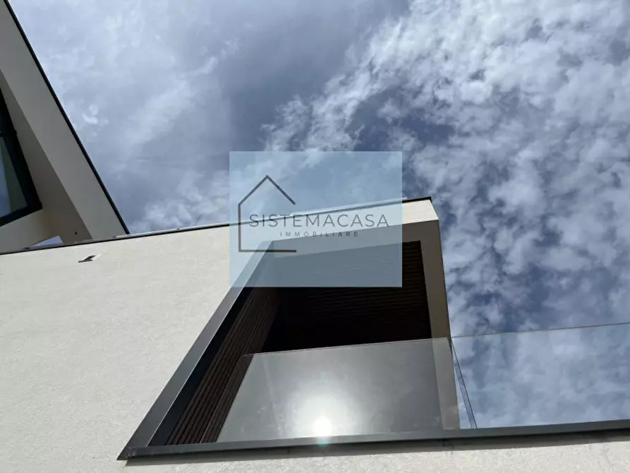 Immagine 7 di Appartamento in vendita  in Viale Alfredo Oriani a Cervia