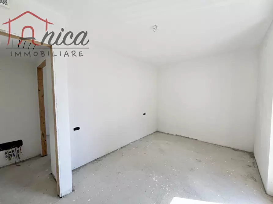 Immagine 8 di Appartamento in vendita  in Via Roma a Aldeno