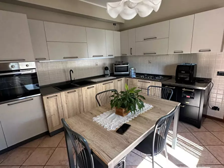 Immagine 1 di Casa indipendente in vendita  a Volpago Del Montello