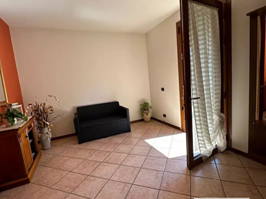 Immagine 6 di Casa indipendente in vendita  a Volpago Del Montello