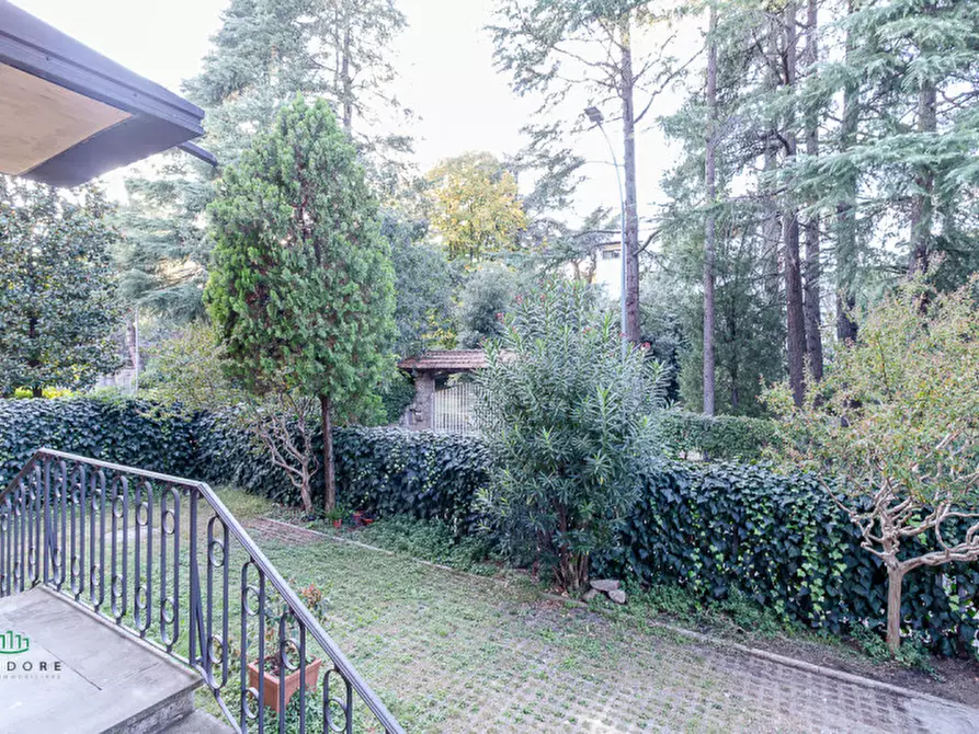 Immagine 3 di Appartamento in vendita  in VIA PARISIO 11 a Bologna