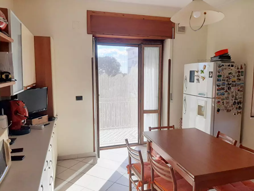 Immagine 5 di Appartamento in vendita  in viale tavoliello a Eboli