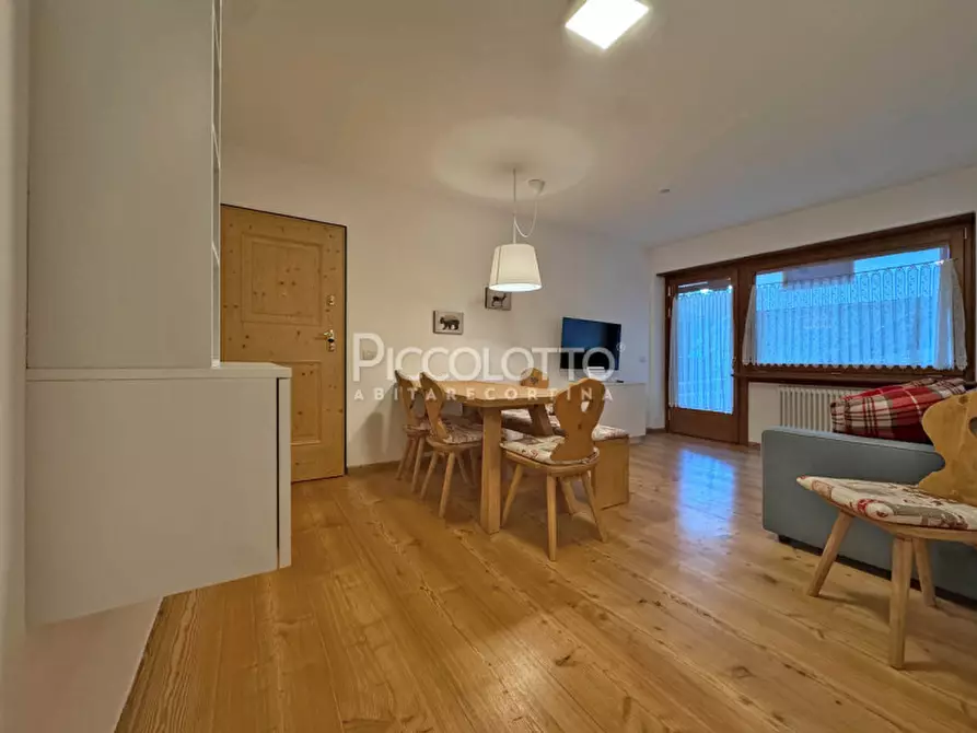 Immagine 2 di Appartamento in vendita  in Acquabona a Cortina D'ampezzo
