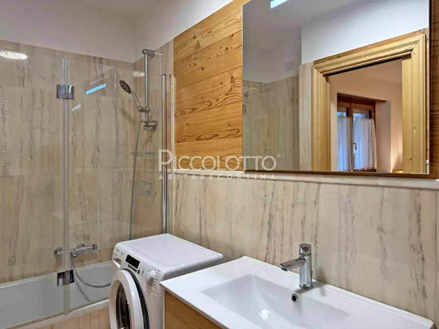 Immagine 8 di Appartamento in vendita  in Acquabona a Cortina D'ampezzo