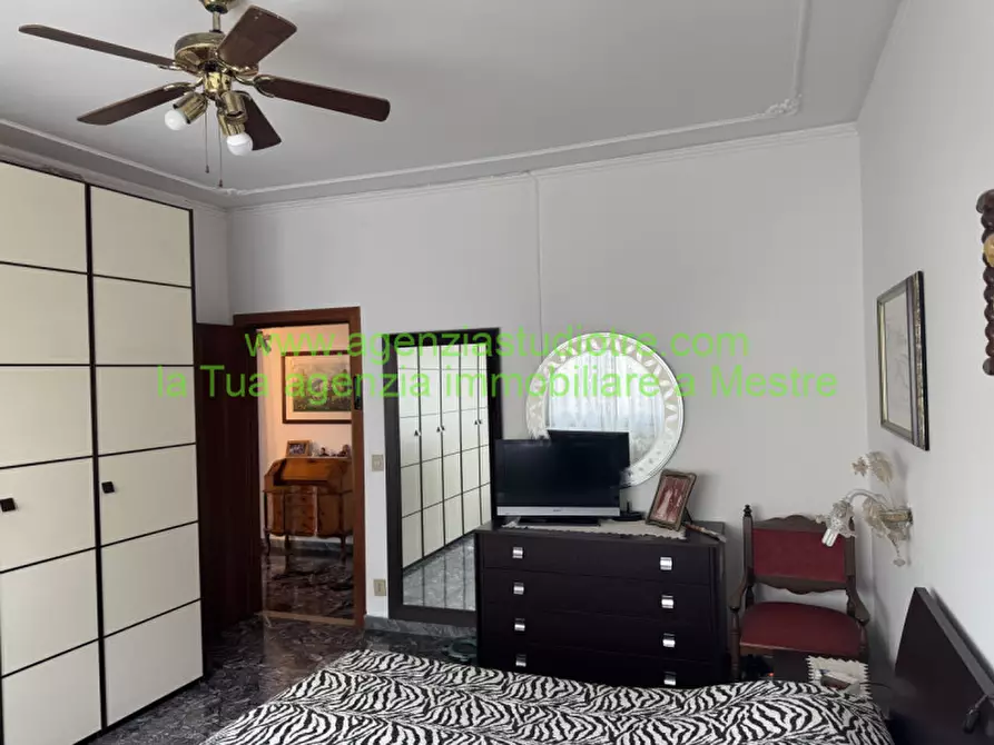 Immagine 16 di Appartamento in vendita  in Via Giovanni Gerlin 10 a Venezia