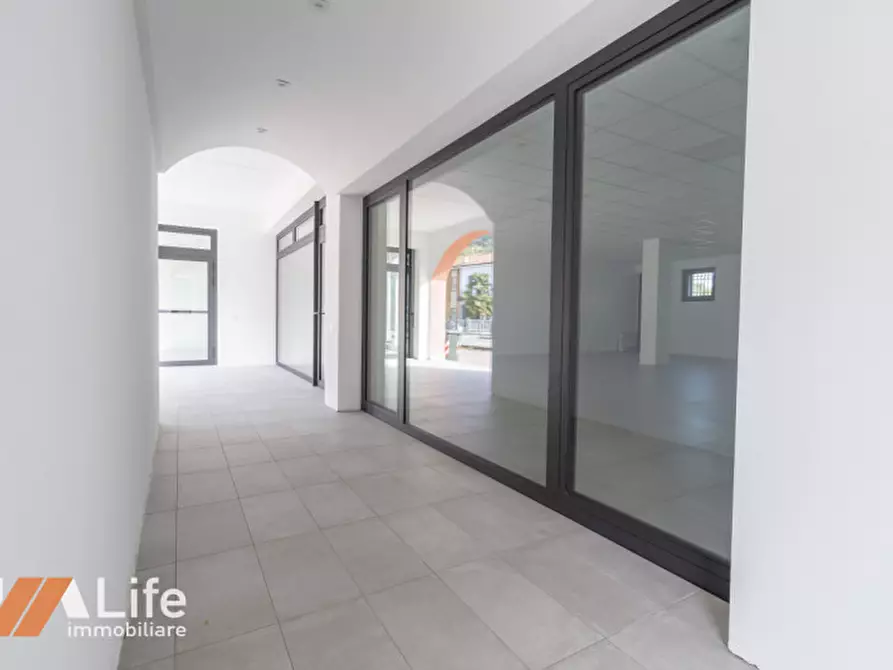 Immagine 22 di Negozio in affitto  in Viale Riviera Berica 59 a Longare