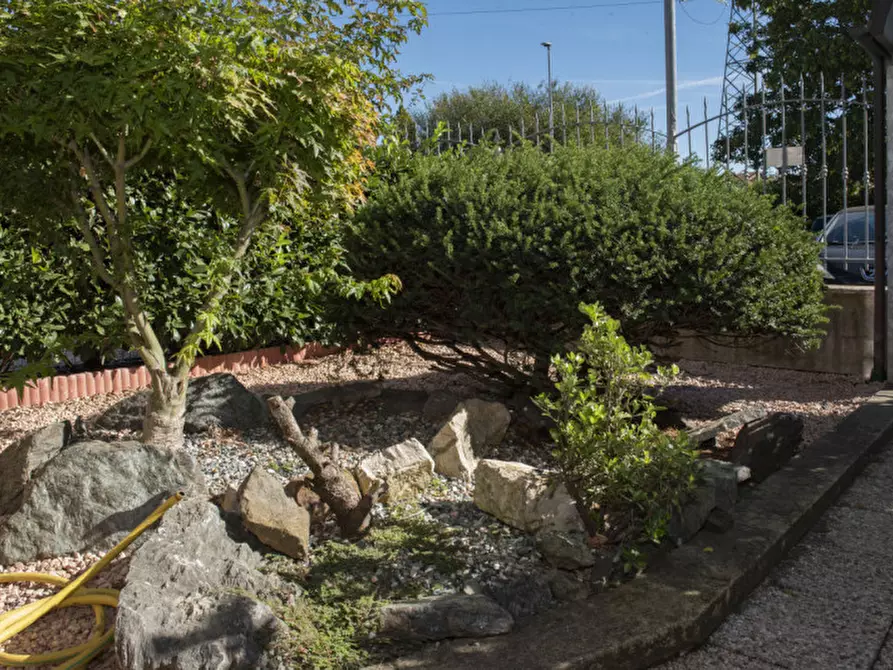 Immagine 5 di Villa in vendita  in Via Alessandro Volta 32 a Nichelino