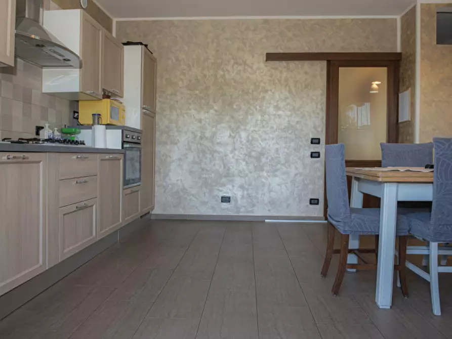 Immagine 13 di Villa in vendita  in Via Alessandro Volta 32 a Nichelino