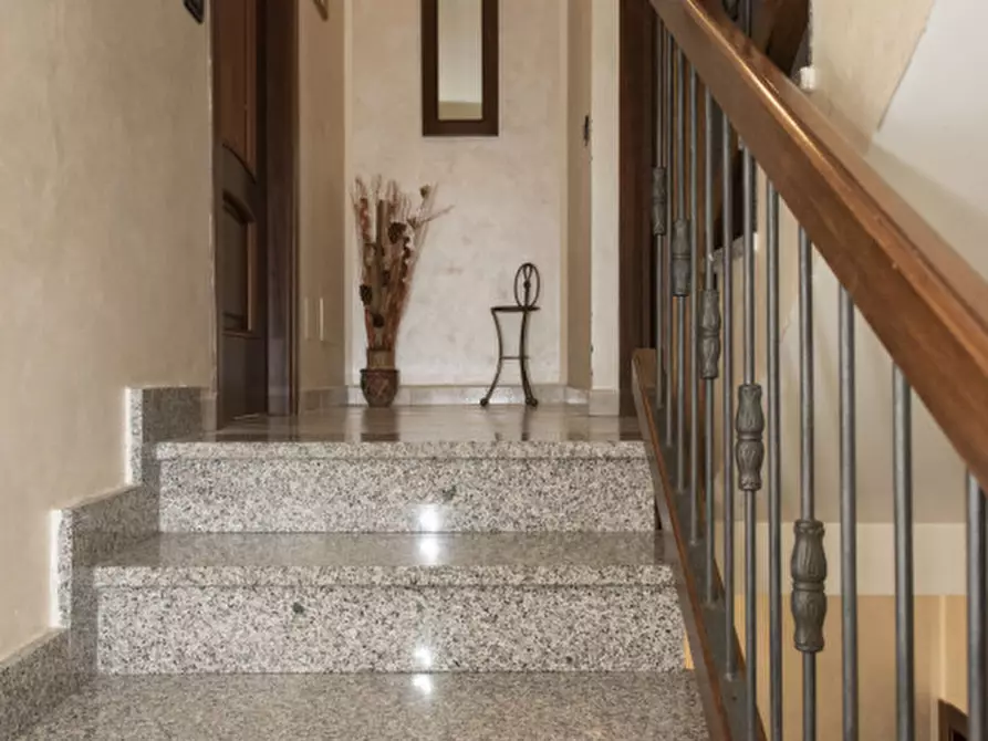 Immagine 17 di Villa in vendita  in Via Alessandro Volta 32 a Nichelino