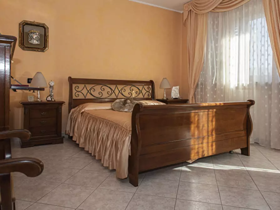 Immagine 22 di Villa in vendita  in Via Alessandro Volta 32 a Nichelino