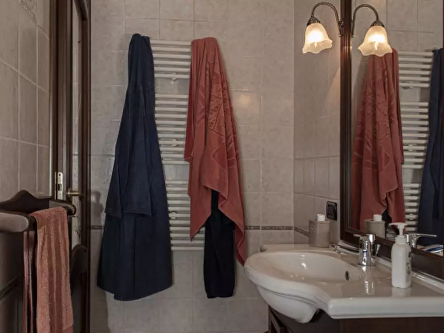 Immagine 35 di Villa in vendita  in Via Alessandro Volta 32 a Nichelino