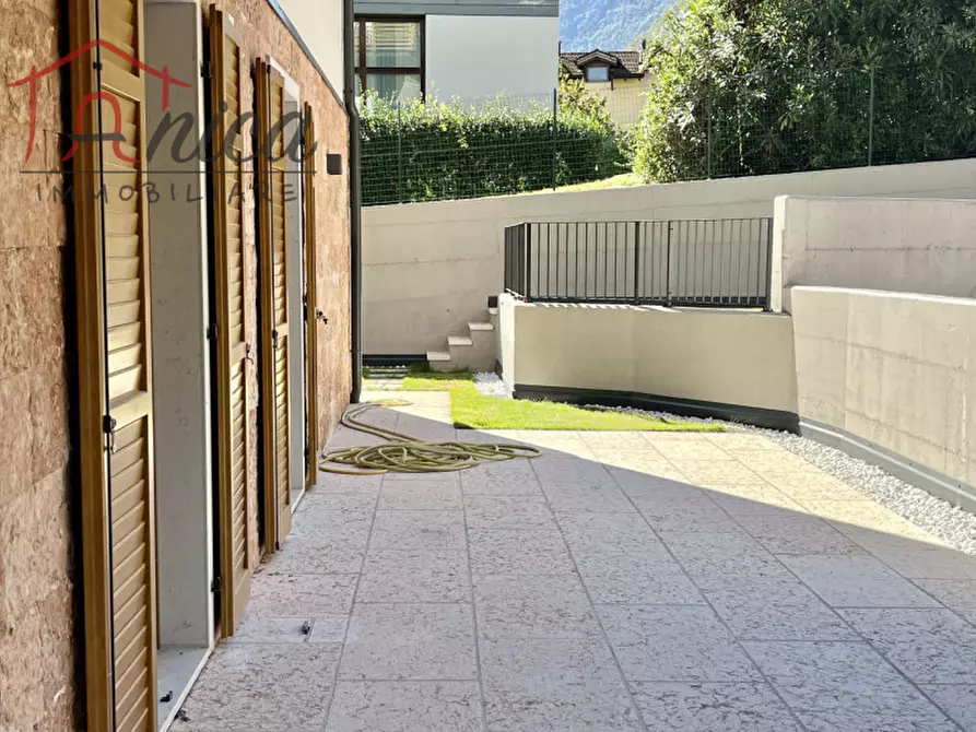 Immagine 15 di Appartamento in vendita  in Via Roma a Aldeno