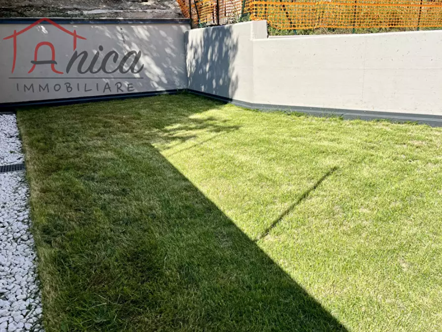 Immagine 16 di Appartamento in vendita  in Via Roma a Aldeno