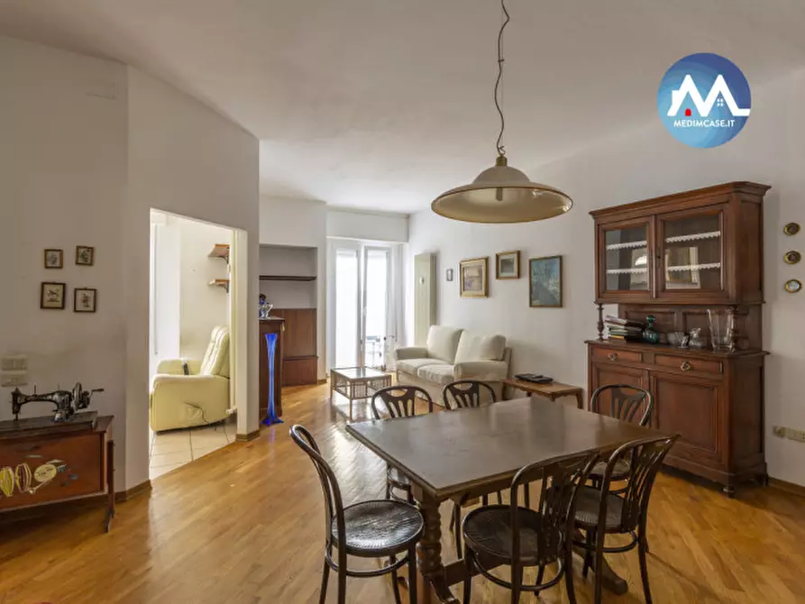 Immagine 1 di Appartamento in vendita  in Via Galileo Ferraris a Pesaro