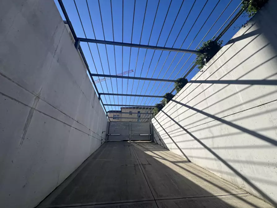 Immagine 7 di Garage in vendita  in Via padre Eusebio Chini a Trento