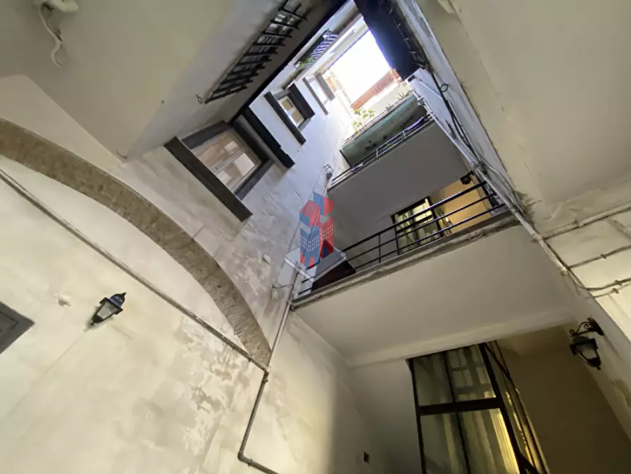 Immagine 8 di Appartamento in vendita  in PIAZZA MONTECALVARIO a Napoli