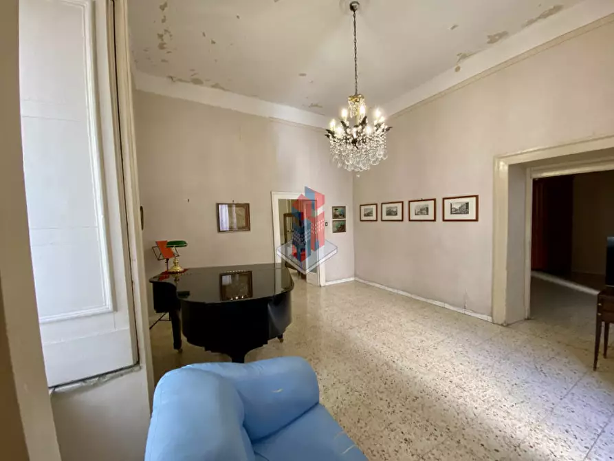 Immagine 14 di Appartamento in vendita  in PIAZZA MONTECALVARIO a Napoli