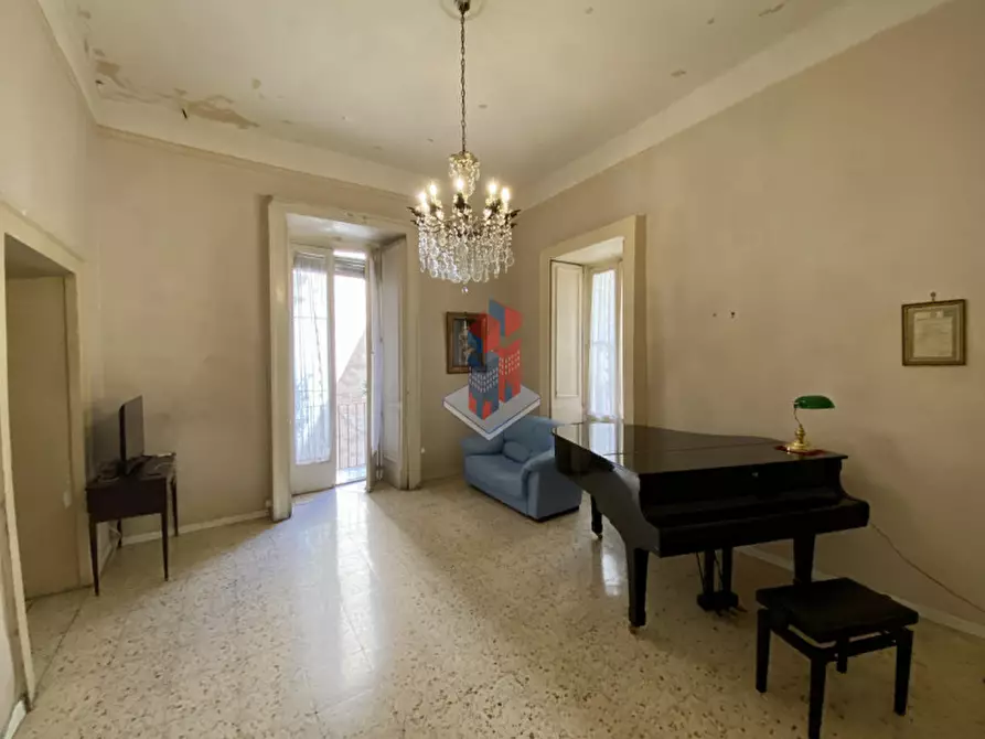 Immagine 17 di Appartamento in vendita  in PIAZZA MONTECALVARIO a Napoli