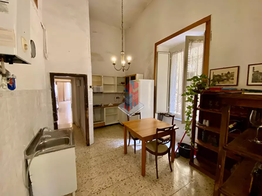 Immagine 18 di Appartamento in vendita  in PIAZZA MONTECALVARIO a Napoli