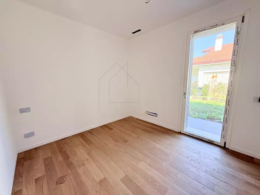 Immagine 12 di Villa in vendita  a Abano Terme