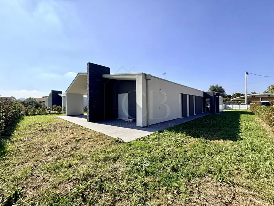 Immagine 16 di Villa in vendita  a Abano Terme