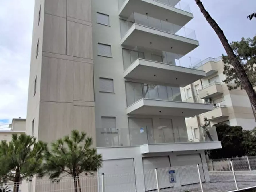 Immagine 1 di Appartamento in vendita  in Piazza Brescia a Jesolo