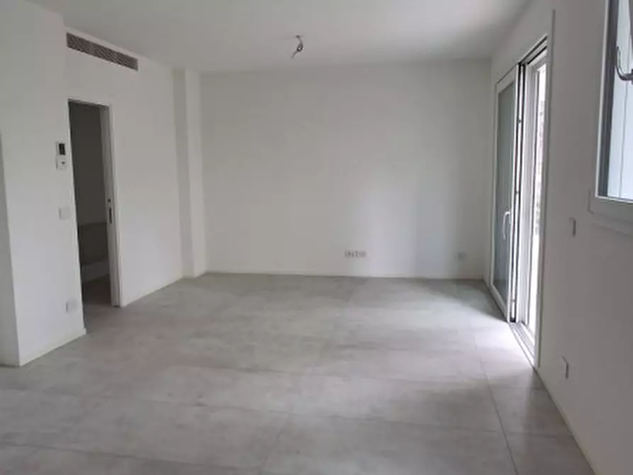 Immagine 3 di Appartamento in vendita  in Piazza Brescia a Jesolo