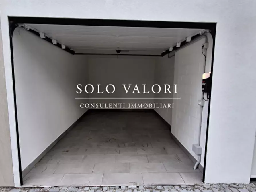 Immagine 21 di Appartamento in vendita  in Piazza Brescia a Jesolo