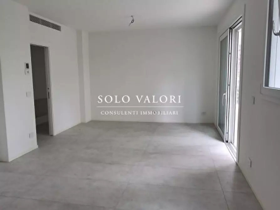 Immagine 24 di Appartamento in vendita  in Piazza Brescia a Jesolo