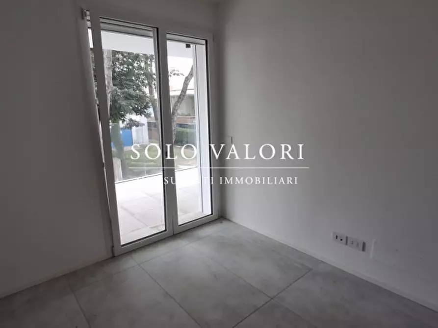 Immagine 36 di Appartamento in vendita  in Piazza Brescia a Jesolo