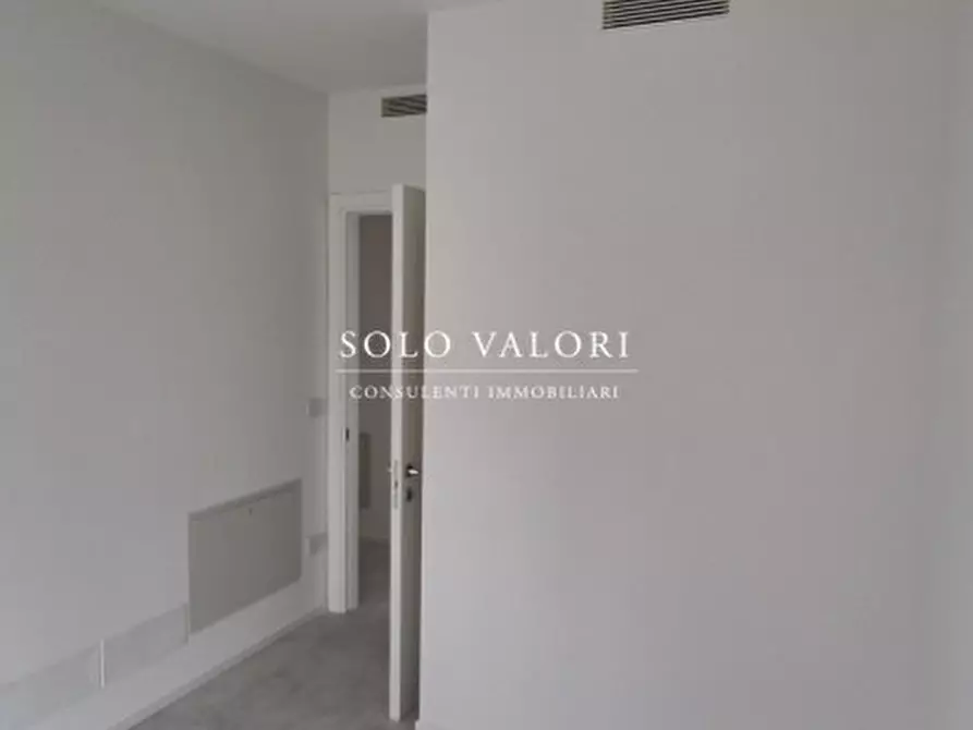 Immagine 37 di Appartamento in vendita  in Piazza Brescia a Jesolo