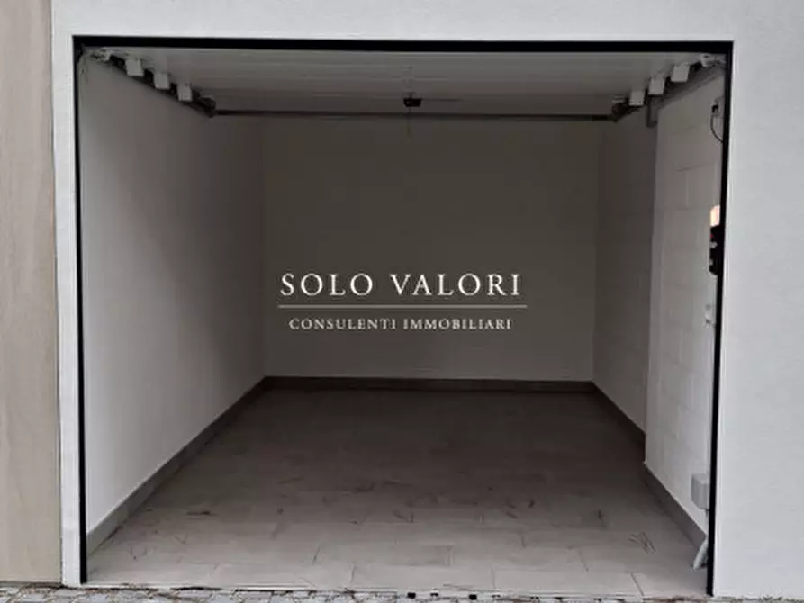 Immagine 45 di Appartamento in vendita  in Piazza Brescia a Jesolo