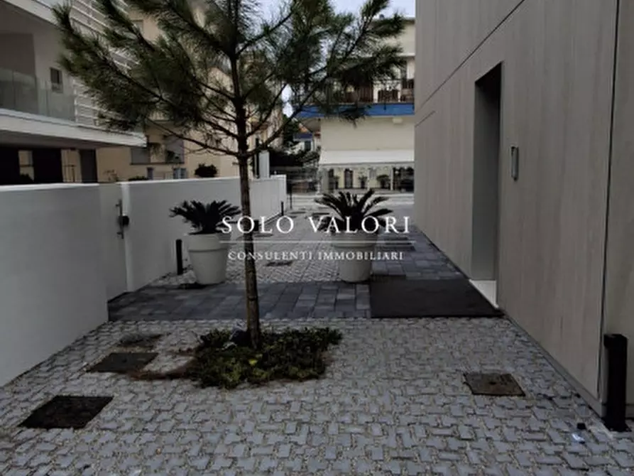 Immagine 46 di Appartamento in vendita  in Piazza Brescia a Jesolo