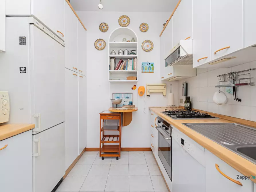 Immagine 15 di Appartamento in affitto  in Via Adolfo Omodeo a Milano