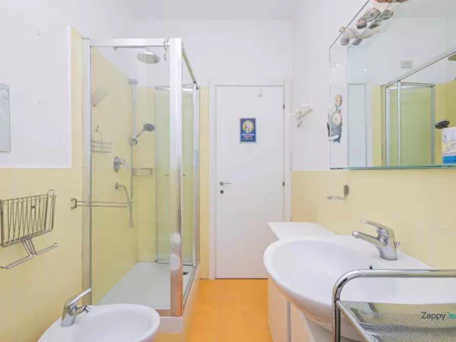 Immagine 29 di Appartamento in affitto  in Via Adolfo Omodeo a Milano