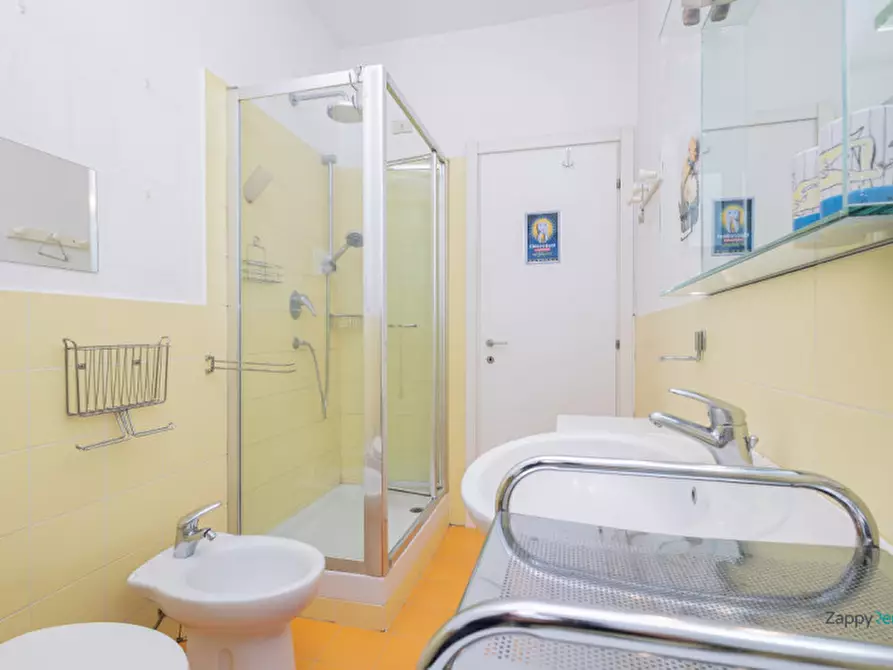 Immagine 31 di Appartamento in affitto  in Via Adolfo Omodeo a Milano