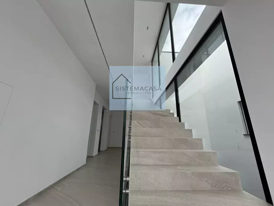 Immagine 8 di Appartamento in vendita  in Viale Alfredo Oriani a Cervia