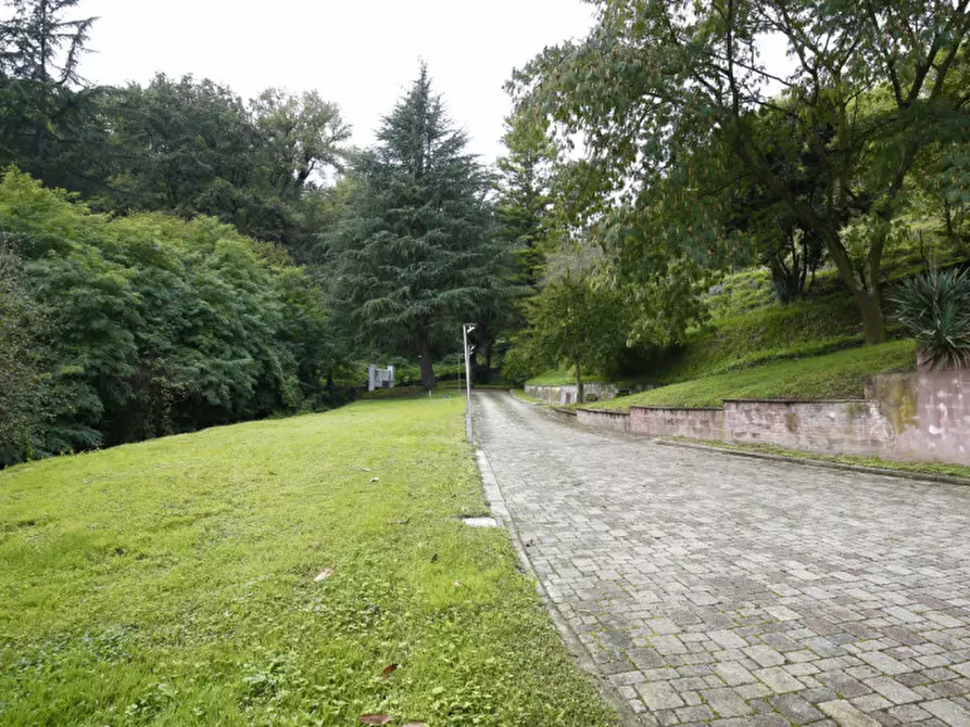 Immagine 10 di Villa in vendita  in Via Torino a Baldissero Torinese