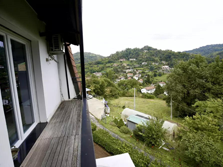 Immagine 43 di Villa in vendita  in Via Torino a Baldissero Torinese