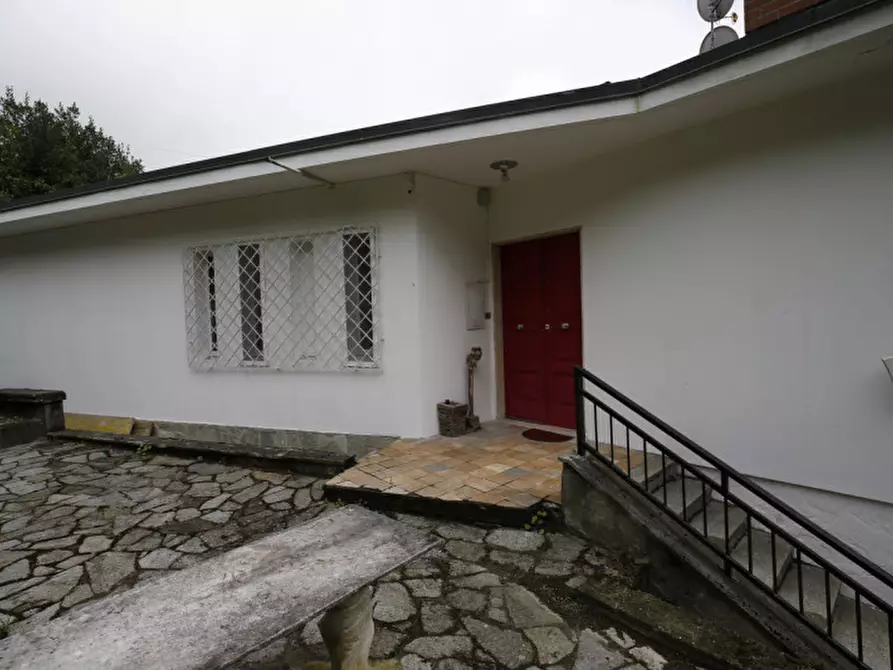 Immagine 49 di Villa in vendita  in Via Torino a Baldissero Torinese