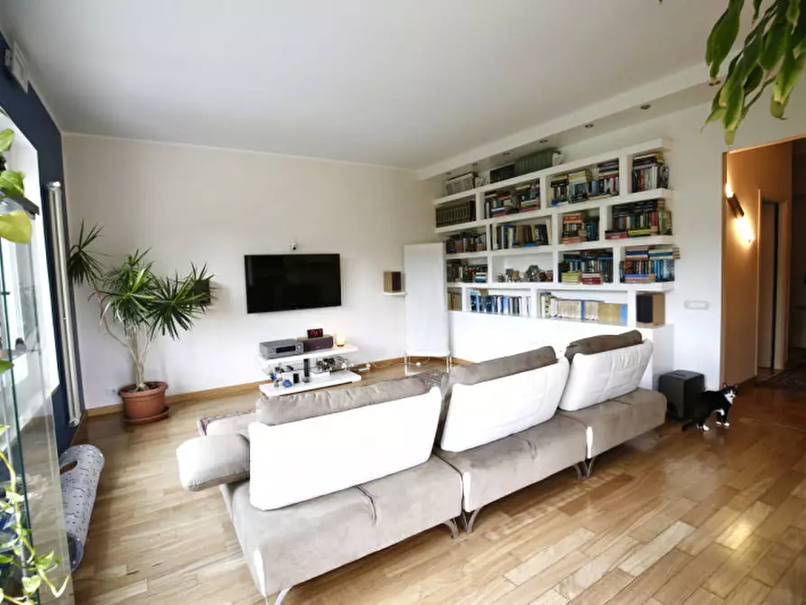 Immagine 3 di Villa in vendita  in Via Torino a Baldissero Torinese