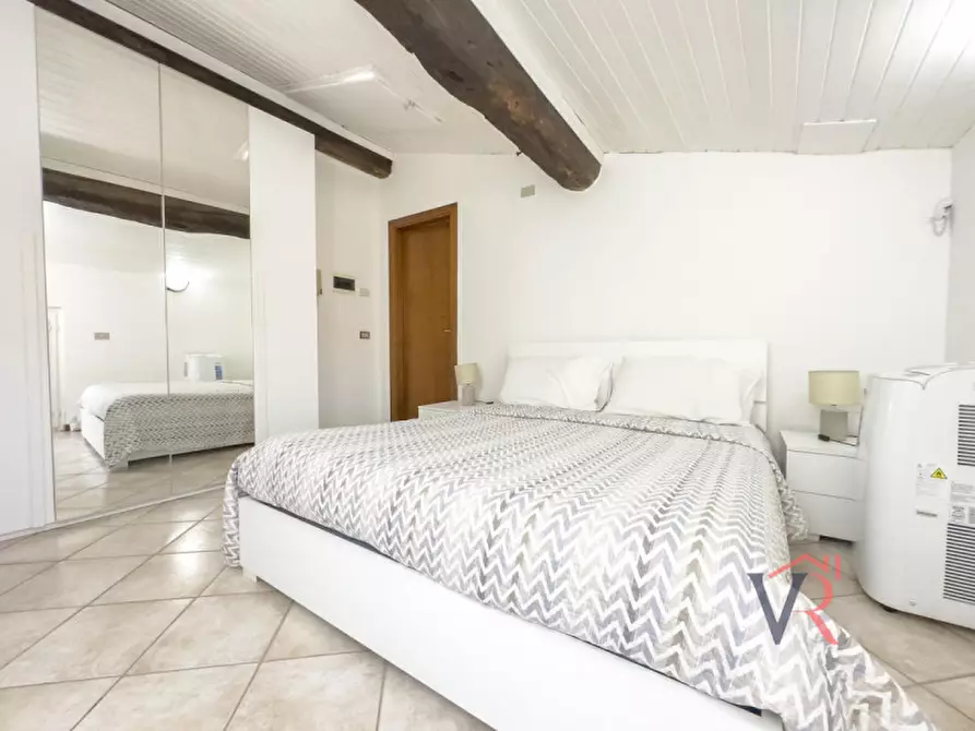 Immagine 17 di Appartamento in vendita  in Via Giovane Italia a Azzano Mella