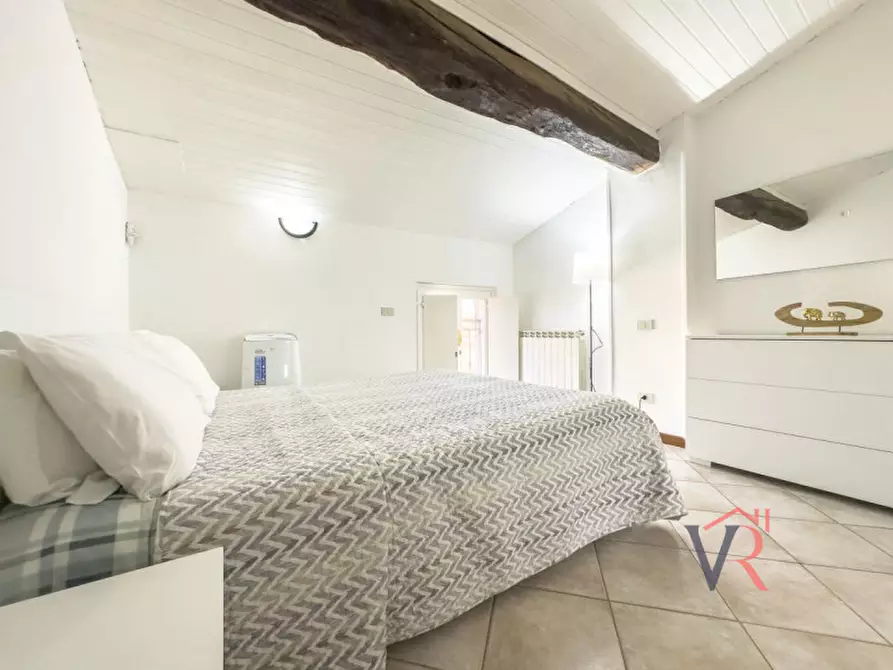 Immagine 18 di Appartamento in vendita  in Via Giovane Italia a Azzano Mella